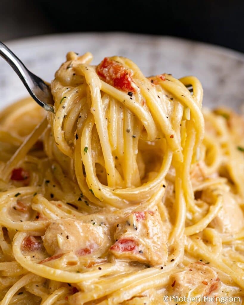 Crockpot Cheesy Chicken Spaghetti Recipe