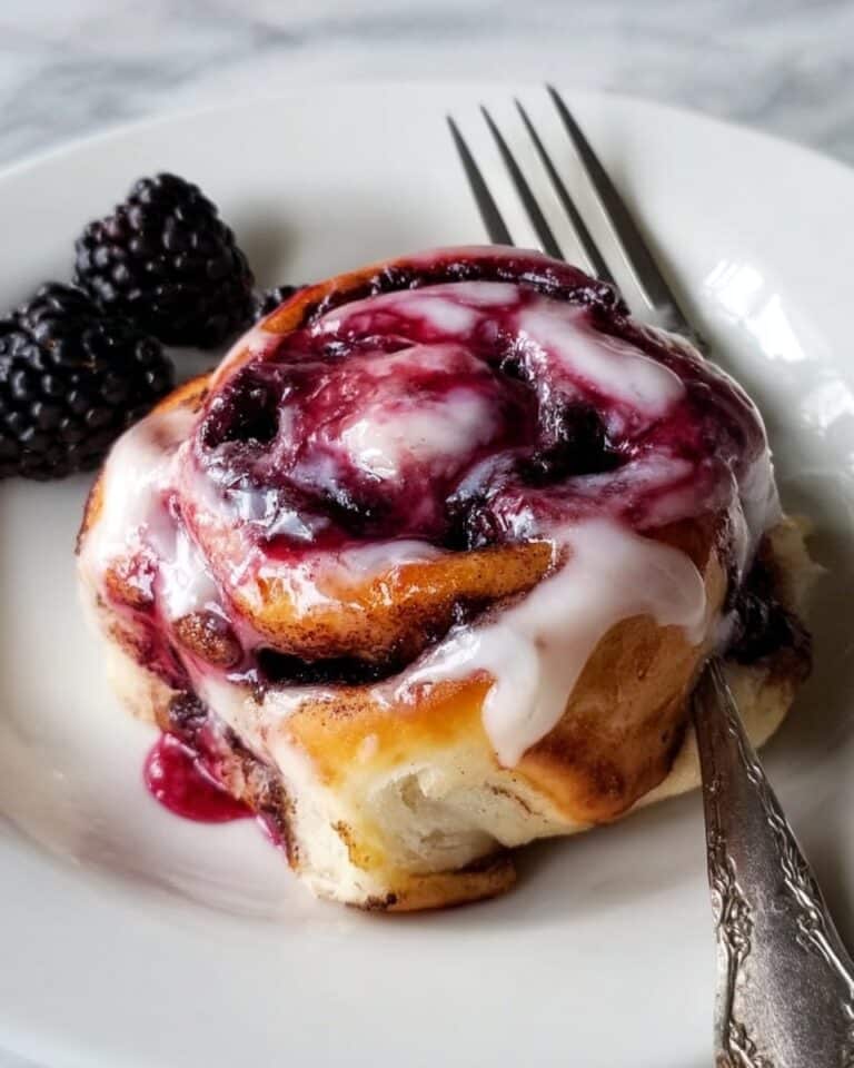 Blackberry Cinnamon Rolls with Cream Cheese Frosting Recipe